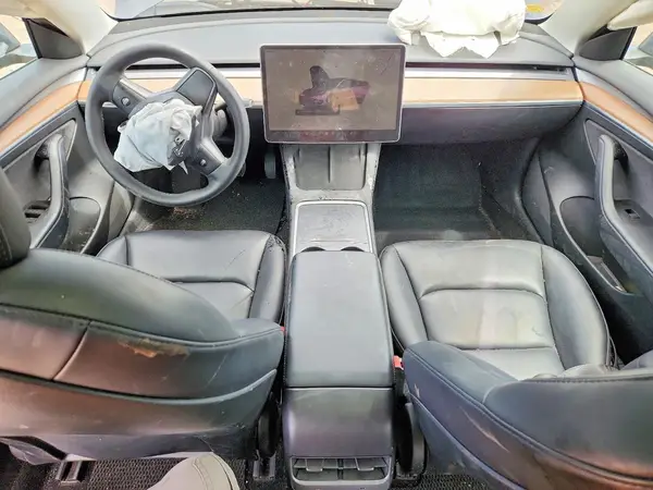 5YJ3E1EA7NF319023 2022 TESLA MODEL 3 - Image 8