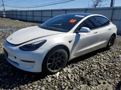 5YJ3E1EA7NF319328 2022 TESLA MODEL 3