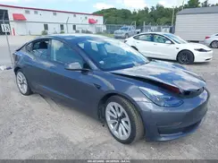5YJ3E1EA7NF329311 2022 TESLA MODEL 3