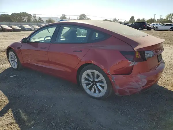 5YJ3E1EA7NF330779 2022 TESLA MODEL 3 - Image 2