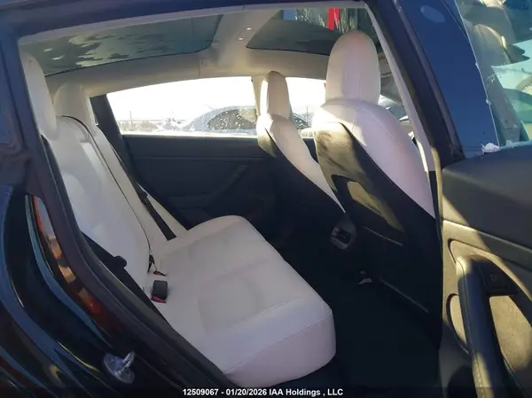 5YJ3E1EA7NF336176 2022 TESLA MODEL 3 - Image 8
