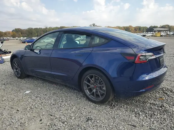 5YJ3E1EA7NF340454 2022 TESLA MODEL 3 - Image 2