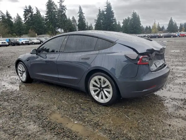5YJ3E1EA7NF353527 2022 TESLA MODEL 3 - Image 2