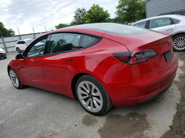 5YJ3E1EA7NF369470 2022 TESLA MODEL 3 - Image 2