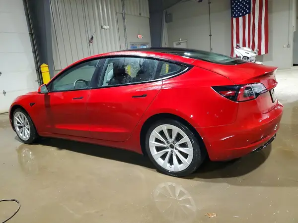 5YJ3E1EA7NF369808 2022 TESLA MODEL 3 - Image 2