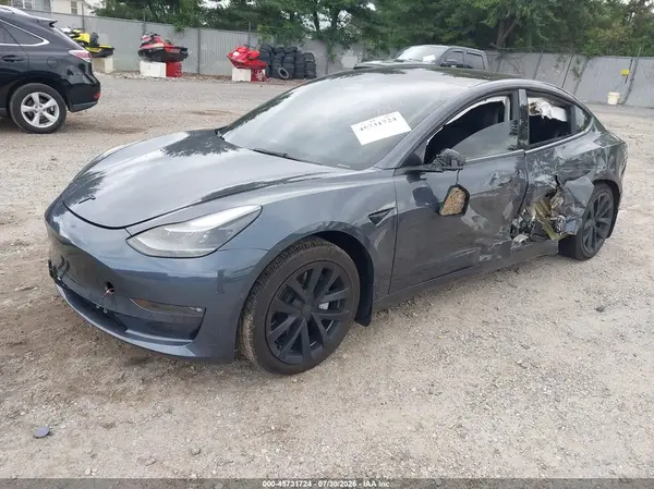 5YJ3E1EA7NF370683 2022 TESLA MODEL 3 - Image 2