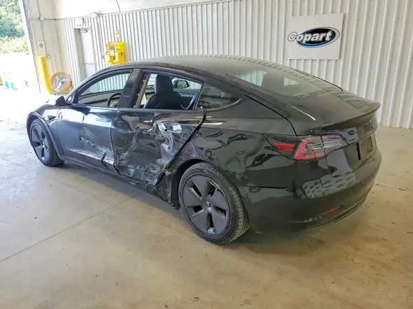 5YJ3E1EA7NF371154 2022 TESLA MODEL 3 - Image 2