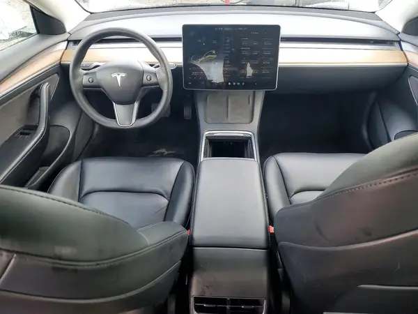 5YJ3E1EA7NF371980 2022 TESLA MODEL 3 - Image 8
