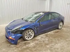 5YJ3E1EA7NF372045 2022 TESLA MODEL 3