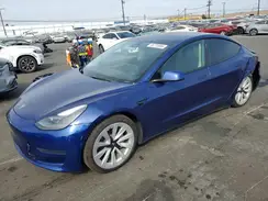 5YJ3E1EA7NF372594 2022 TESLA MODEL 3