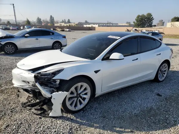 5YJ3E1EA7NF373177 2022 TESLA MODEL 3 - Image 1