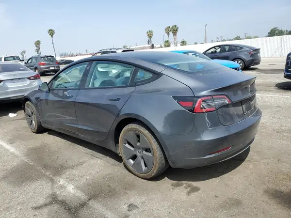5YJ3E1EA7PF395103 2023 TESLA MODEL 3 - Image 2