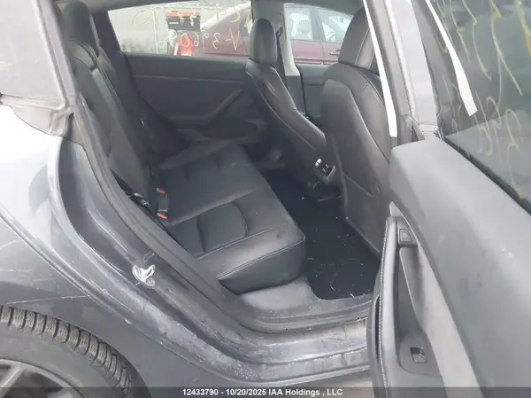5YJ3E1EA7PF396056 2023 TESLA MODEL 3 - Image 8