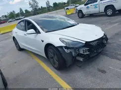 5YJ3E1EA7PF399569 2023 TESLA MODEL 3