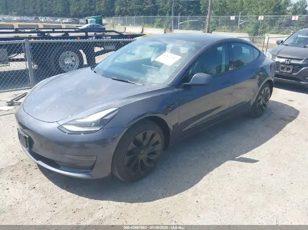 5YJ3E1EA7PF401563 2023 TESLA MODEL 3 - Image 2