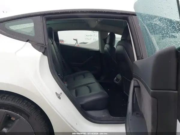 5YJ3E1EA7PF405211 2023 TESLA MODEL 3 - Image 8