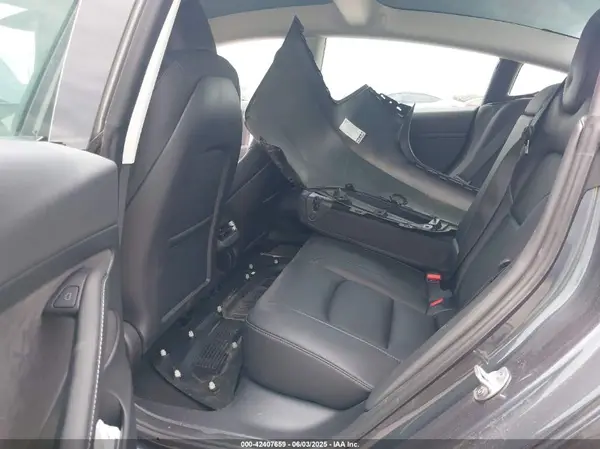 5YJ3E1EA7PF417293 2023 TESLA MODEL 3 - Image 8