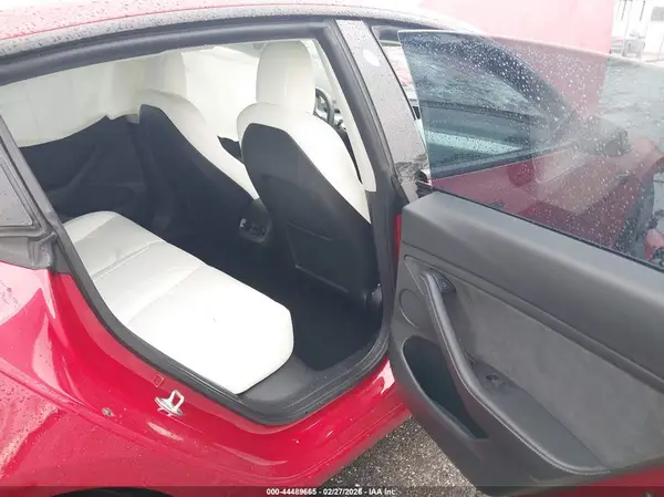 5YJ3E1EA7PF425684 2023 TESLA MODEL 3 - Image 8