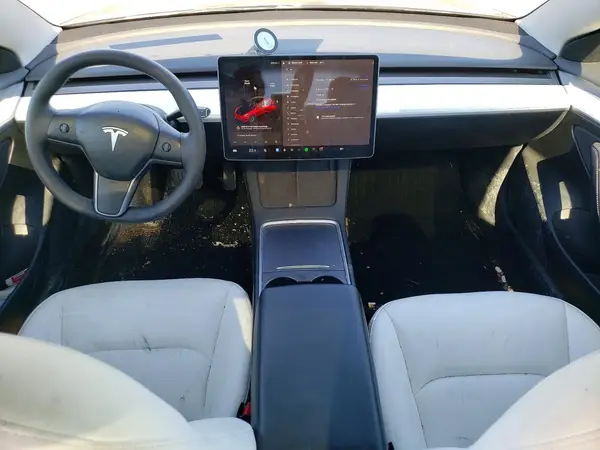 5YJ3E1EA7PF425698 2023 TESLA MODEL 3 - Image 8