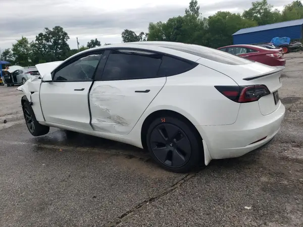5YJ3E1EA7PF425703 2023 TESLA MODEL 3 - Image 2