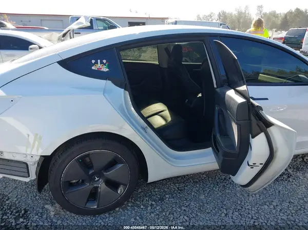 5YJ3E1EA7PF428598 2023 TESLA MODEL 3 - Image 8