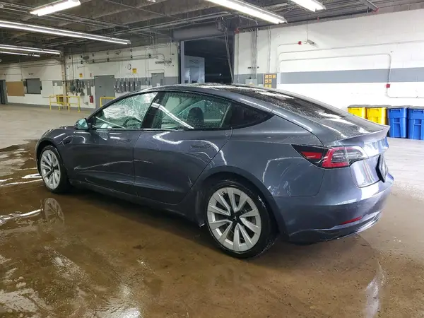 5YJ3E1EA7PF430156 2023 TESLA MODEL 3 - Image 2
