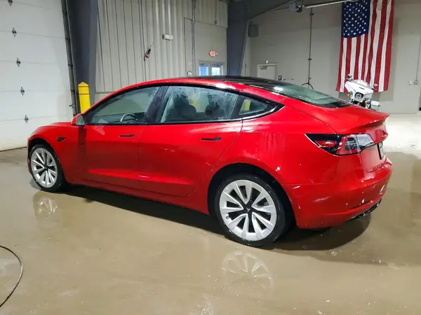 5YJ3E1EA7PF433669 2023 TESLA MODEL 3 - Image 2