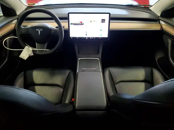 5YJ3E1EA7PF433929 2023 TESLA MODEL 3 - Image 8
