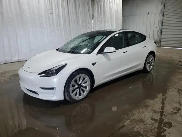 5YJ3E1EA7PF435292 2023 TESLA MODEL 3 - Image 1
