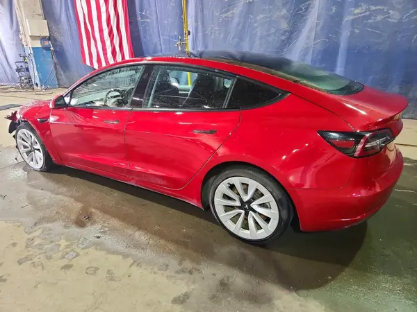 5YJ3E1EA7PF436992 2023 TESLA MODEL 3 - Image 2
