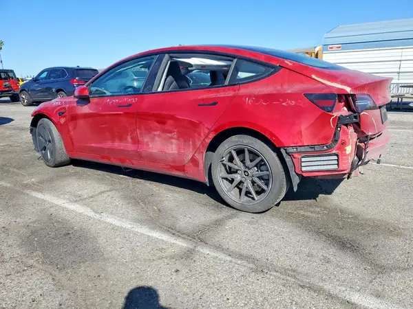 5YJ3E1EA7PF437043 2023 TESLA MODEL 3 - Image 2