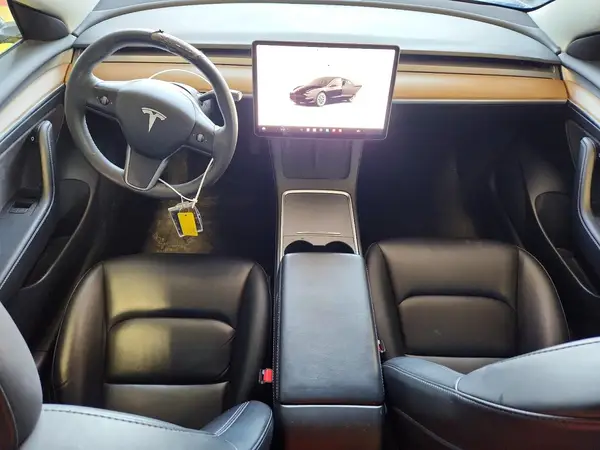 5YJ3E1EA7PF437527 2023 TESLA MODEL 3 - Image 8