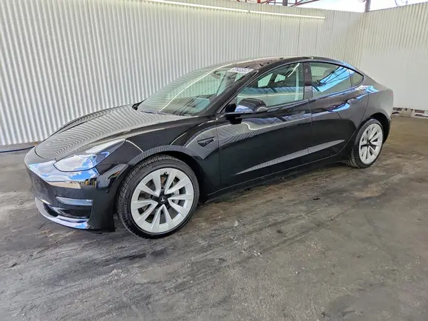 5YJ3E1EA7PF437897 2023 TESLA MODEL 3 - Image 1