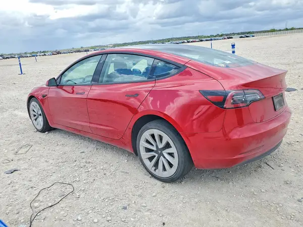 5YJ3E1EA7PF439035 2023 TESLA MODEL 3 - Image 2