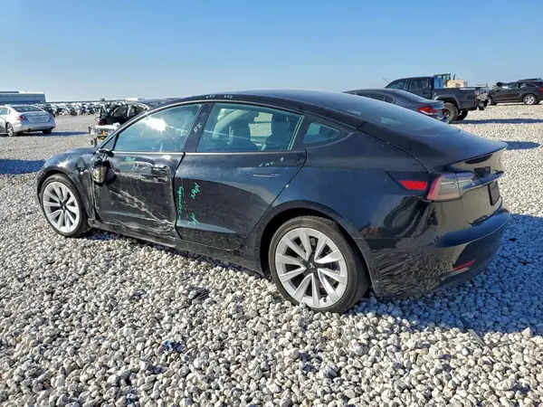 5YJ3E1EA7PF449287 2023 TESLA MODEL 3 - Image 2