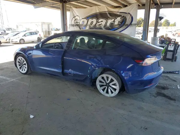 5YJ3E1EA7PF450469 2023 TESLA MODEL 3 - Image 2