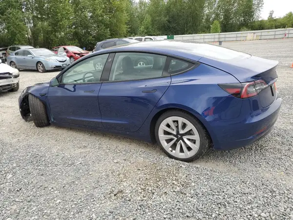 5YJ3E1EA7PF450973 2023 TESLA MODEL 3 - Image 2