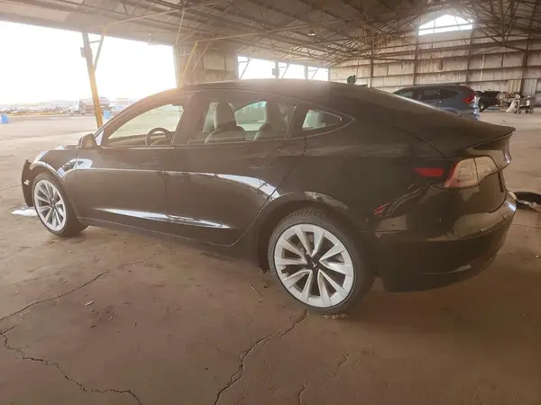 5YJ3E1EA7PF451251 2023 TESLA MODEL 3 - Image 2