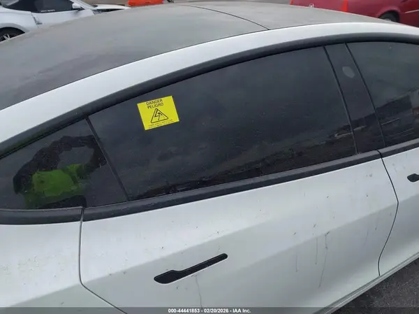 5YJ3E1EA7PF451282 2023 TESLA MODEL 3 - Image 8