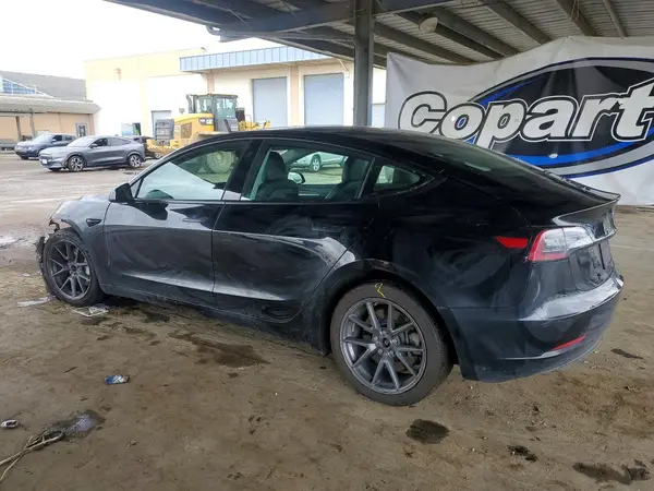 5YJ3E1EA7PF457406 2023 TESLA MODEL 3 - Image 2