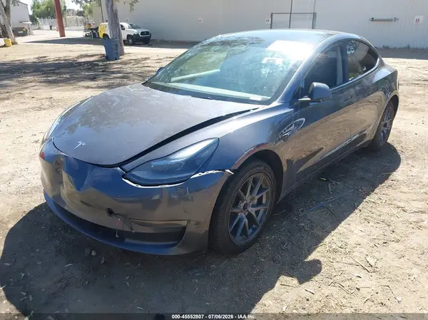 5YJ3E1EA7PF457471 2023 TESLA MODEL 3 - Image 2