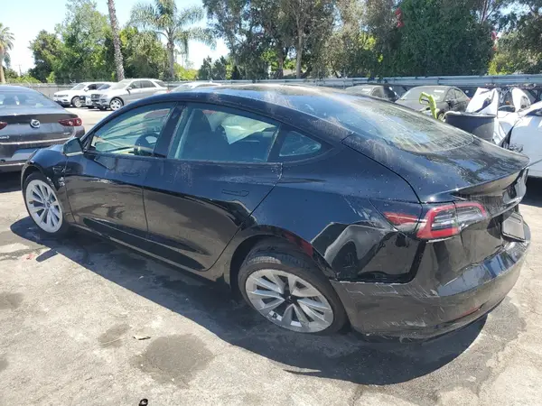 5YJ3E1EA7PF458510 2023 TESLA MODEL 3 - Image 2