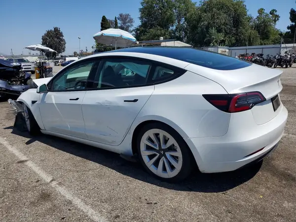 5YJ3E1EA7PF459334 2023 TESLA MODEL 3 - Image 2