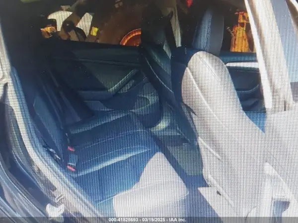 5YJ3E1EA7PF459494 2023 TESLA MODEL 3 - Image 8
