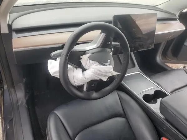 5YJ3E1EA7PF462718 2023 TESLA MODEL 3 - Image 8