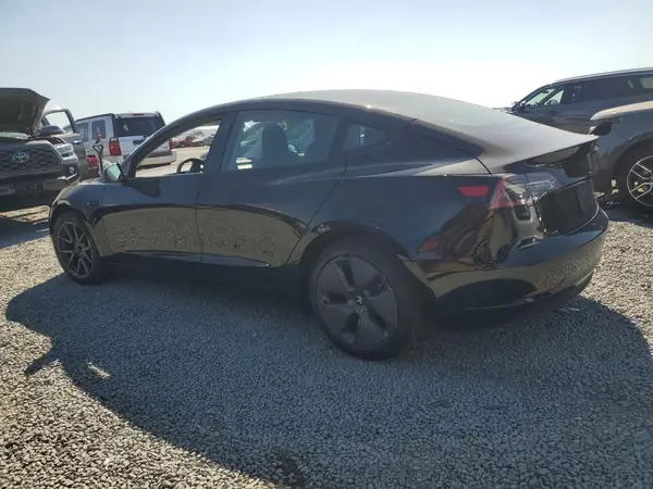 5YJ3E1EA7PF464131 2023 TESLA MODEL 3 - Image 2