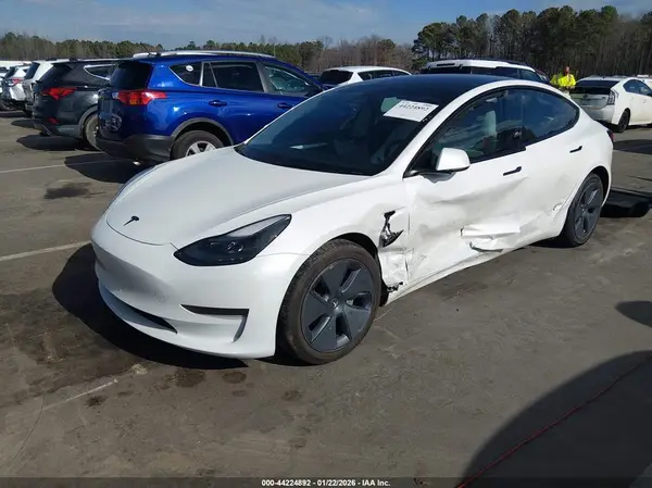 5YJ3E1EA7PF464713 2023 TESLA MODEL 3 - Image 2