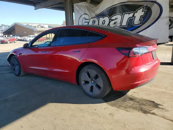 5YJ3E1EA7PF465764 2023 TESLA MODEL 3 - Image 2