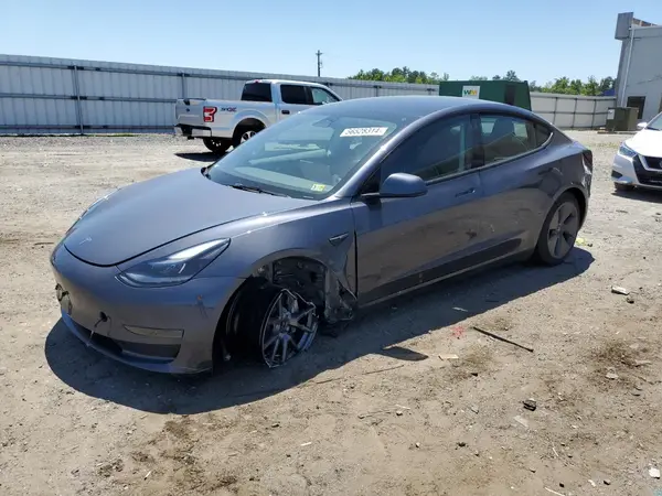 5YJ3E1EA7PF470365 2023 TESLA MODEL 3 - Image 1