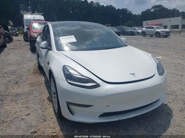 5YJ3E1EA7PF472200 2023 TESLA MODEL 3 - Image 1